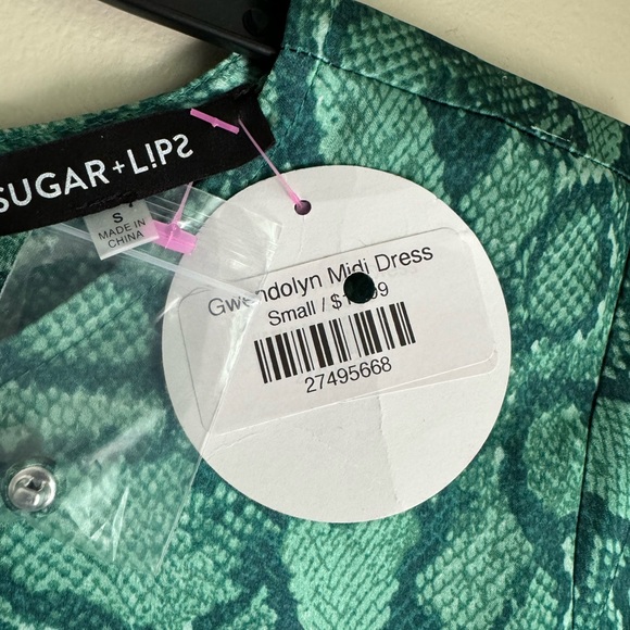 Gwendolyn snake print midi dress. Size small. BNWT. Smoke free. Pet free - Picture 7 of 11